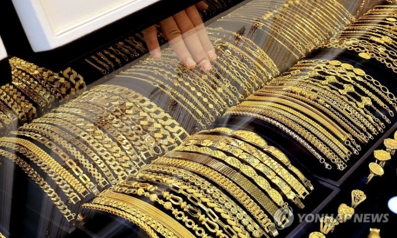 100돈 금팔찌, 주우면 임자?..."이건 생각 못했네"