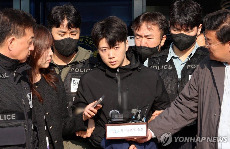 '<b>여고생 살해</b>' 장윤기, 성폭행하려다 저항하자 범행