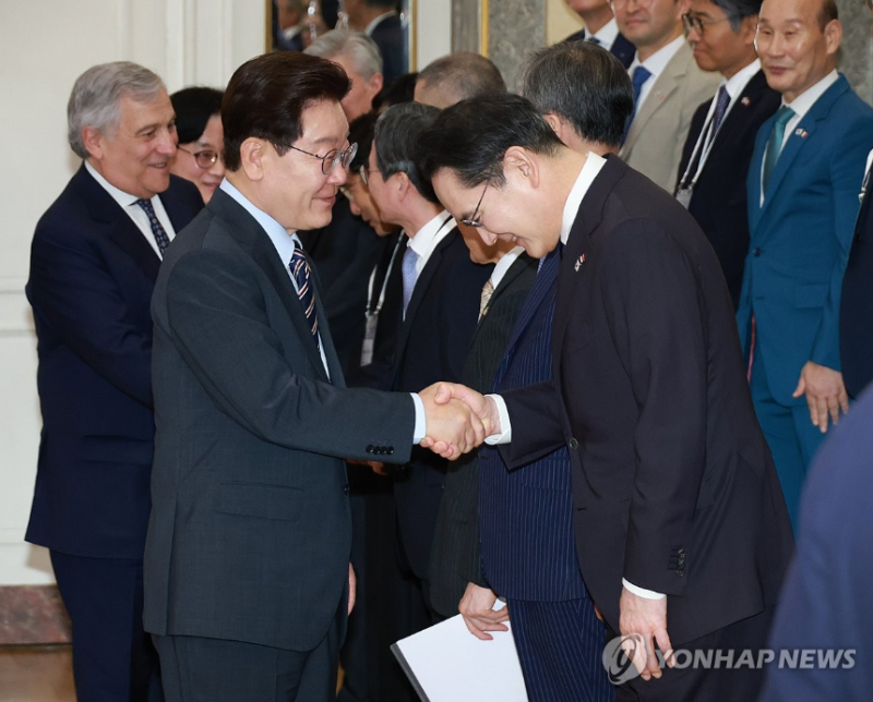 李대통령, 이재용과 만찬 겸 회동…반도체 지방투자 최종 논의