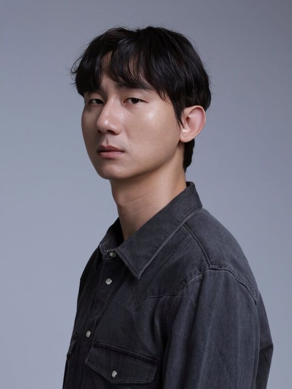 '용원게이' 장용원, 비연예인 여성과 오늘 결혼