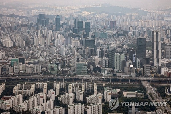 집값 뛰고 증시 달리더니…1인당 <b>가계순자산</b> 2.7억