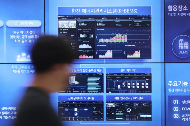 개미무덤 된 국민株…'6만원→4만원' 추락에 울상