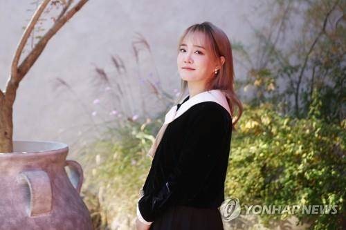"<b>정산금</b> 못 받았다"…<b>윤하</b>, 14년 동행 소속사와 결별