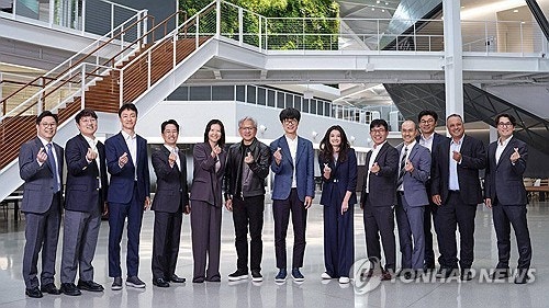 <b>엔비디아</b> '<b>네이버 3대 주주</b>' 된다...1.4조원 투자금 내달 납입