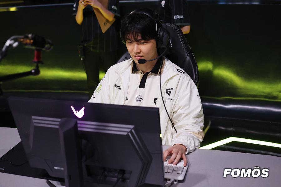 [LCK]정규 1위의 품격 보여준 <b>젠지</b>, KT 3:0 완파하고 승자조 결승행