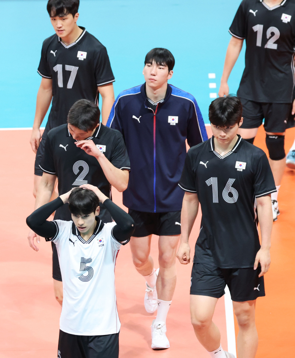 '노메달 수모' <b>남자배구</b>, 바레인 잡고 체면 치레…태국과 7~10위 결정전...