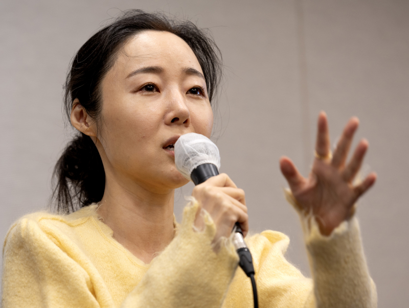 <b>민희진</b> “성희롱 신고에 허위 사실 있어”… 어도어 전 직원 폭로 반박...