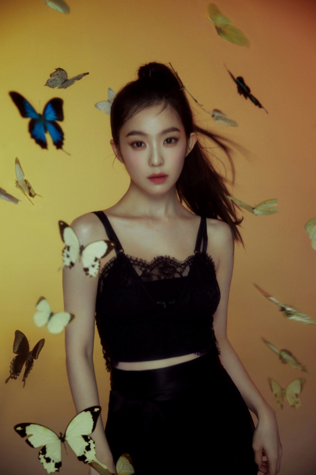 레드벨벳 아이린, 역시 리더... 발매 첫날 25만장 돌파