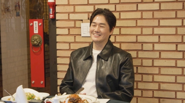 [TVis] <b>김준호</b> 청첩장 받은 <b>유지태</b> “김지민이 아까워”(‘미우새’)