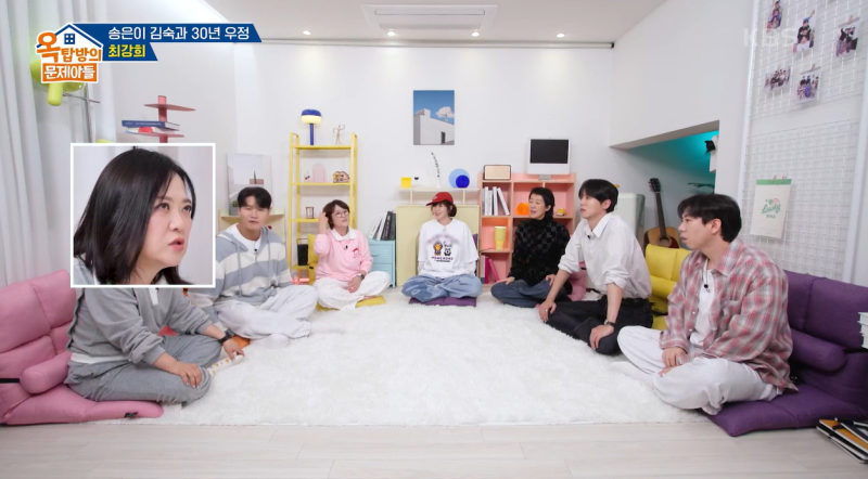 [TVis] 김숙, <b>최강희</b> 부케 당첨…“구본승과 사적 연락ing” (<b>옥문아</b>)