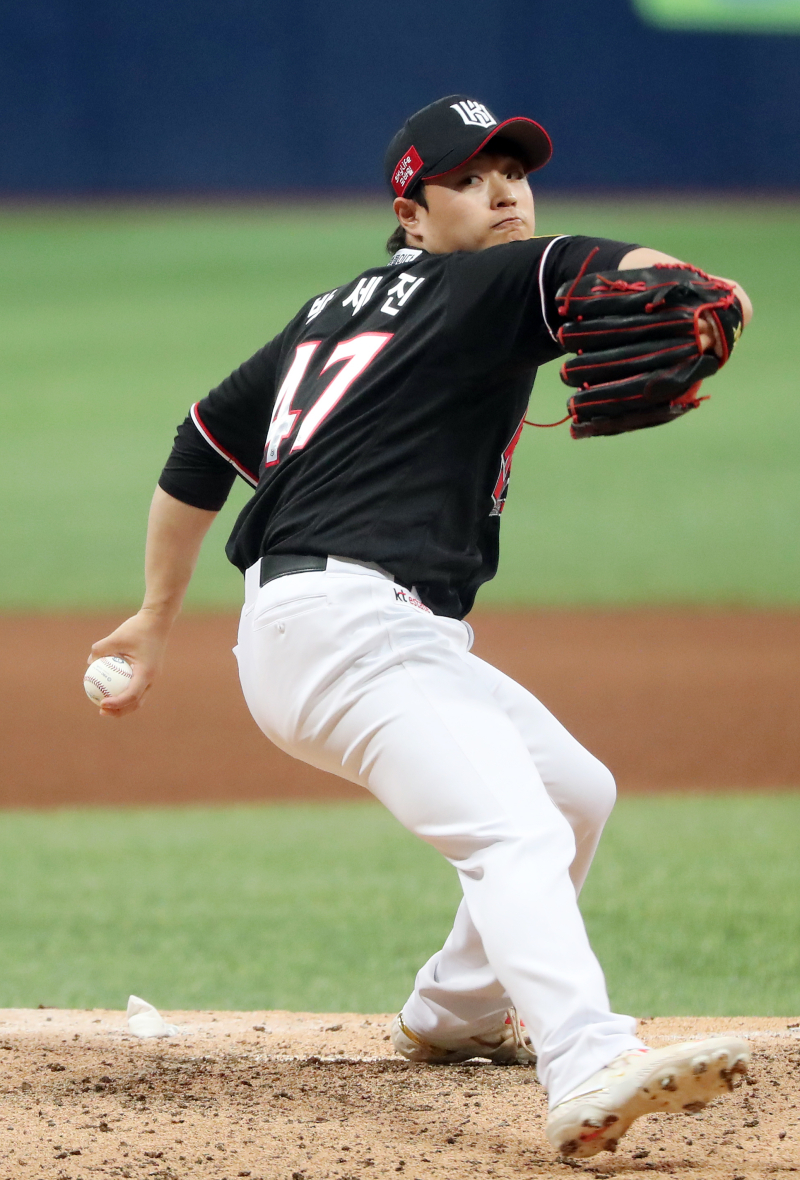 '홈런-안타-2루타-2루타-2루타' 박세진 <b>혹독</b>했던 롯데 이적 <b>신고식</b>, 2군...