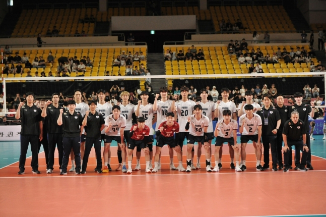 韓 <b>남자 배구</b>, 네덜란드에 1-3 역전패