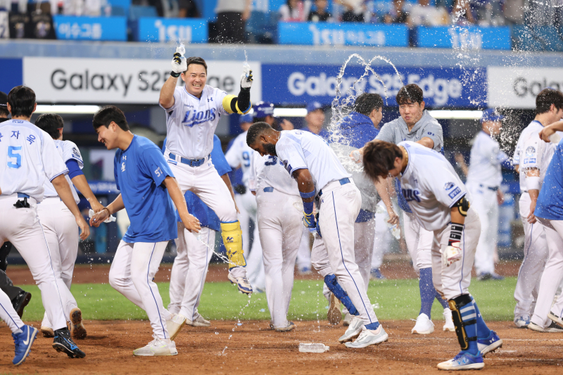 '무섭다' 타율 1위+6월 4할+홈런 1위, 이토록 완벽한 삼박자가 더 있을까...