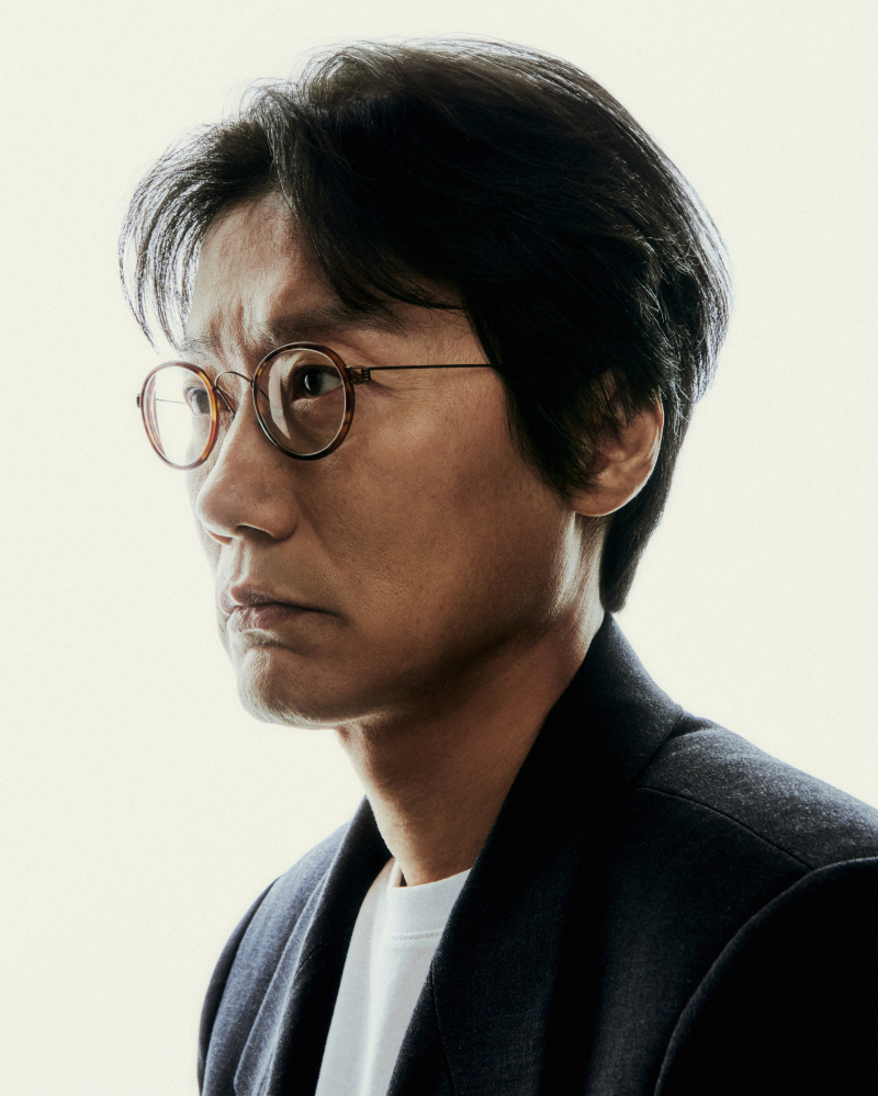‘<b>오징어 게임3</b>’ <b>황동혁</b> 감독 “첫 결말, 성기훈 승리하는 해피엔딩”...