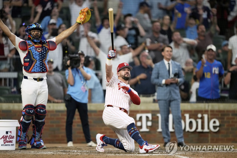 스윙 세 번으로 생애 첫 <b>올스타전 MVP</b>라니, <b>슈와버</b> "심장이 뛰었다, 신나...