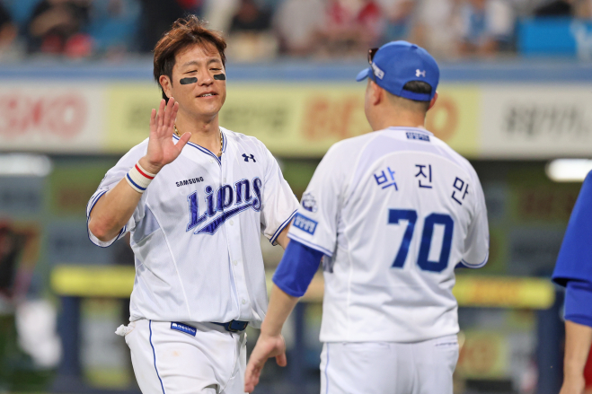 단독 6위로 도약한 박진만 감독 "<b>강민호</b>가 큰 역할 해줬다" [IS 승장]