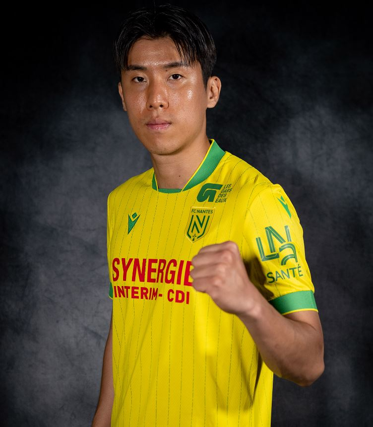 ‘1m 92’ 장신 MF <b>권혁규</b>, 2년 만에 셀틱 떠나 프랑스 <b>낭트 이적</b>…이...