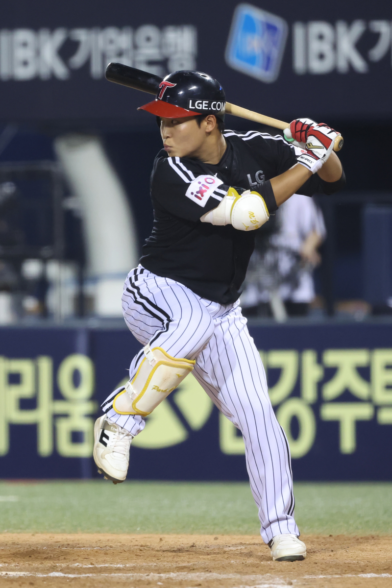 '물건이네' LG 외야에 무서운 신인이 등장했다...1년 차가 승기를 가져오...