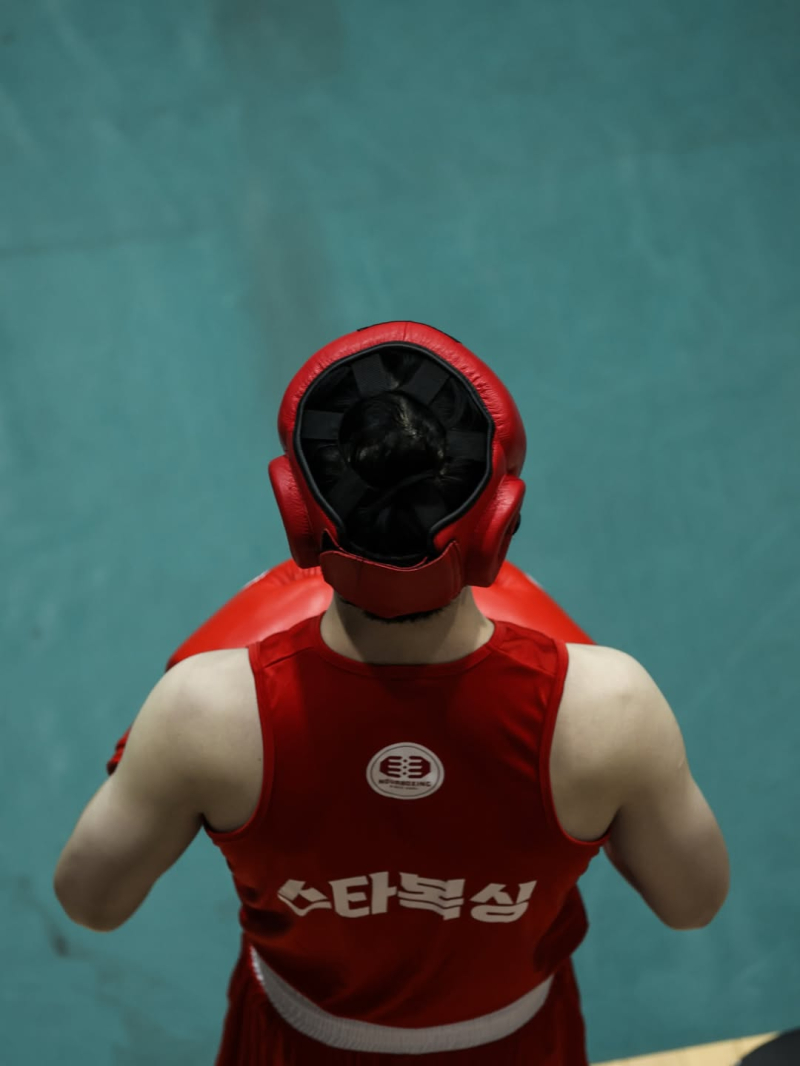 <b>장동윤</b>, <b>복싱</b>대회 <b>최우수 선수</b> 선정… 탄탄한 피지컬에 해맑은 미소