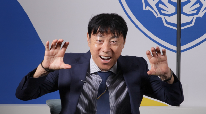 <b>울산</b> 이끄는 <b>신태용 감독</b>, 축구협회 부회장직 내려놨다