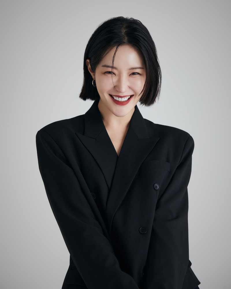 <b>김새롬</b>, <b>큐브</b>엔터와 전속계약… 박미선·이은지와 한솥밥 [공식]