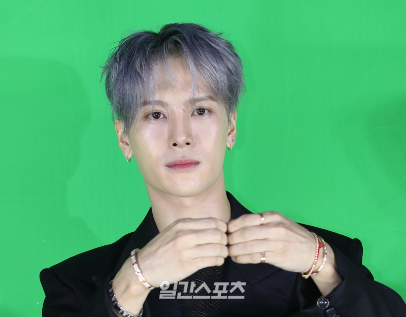 <b>갓세븐 잭슨</b>, 급성 <b>식중독</b>으로 응급실行 “팬 사인회 취소” [공식]