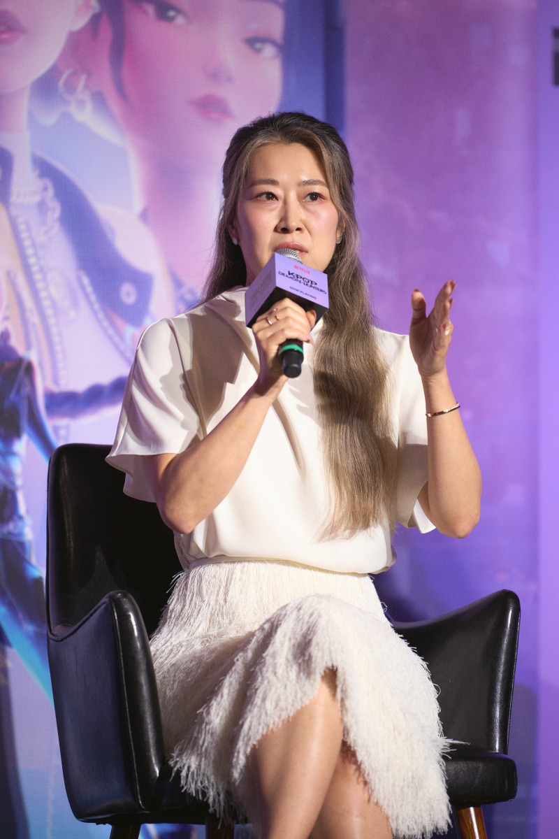 ‘<b>케데헌</b>’ <b>매기</b> 강 감독, 최애 K아이돌→시즌2 계획 모두 밝혔다 [종합...