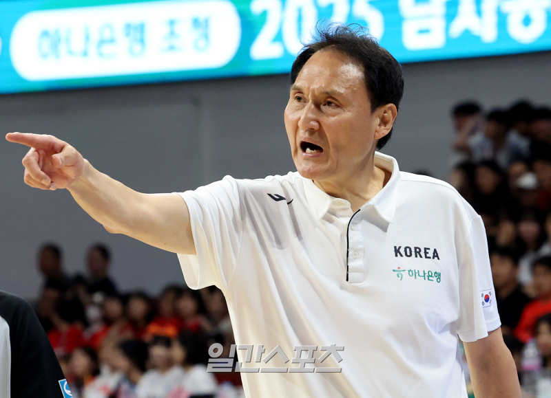 <b>남자 농구대표팀</b>, 안준호 <b>감독</b>과 결별…AG 나설 새 사령탑 공개 <b>채용</b>