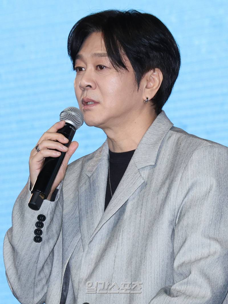 <b>윤도현</b>, <b>희귀암</b> 완치 1년 <b>재검</b> 통과 “문제없습니다” [왓IS]