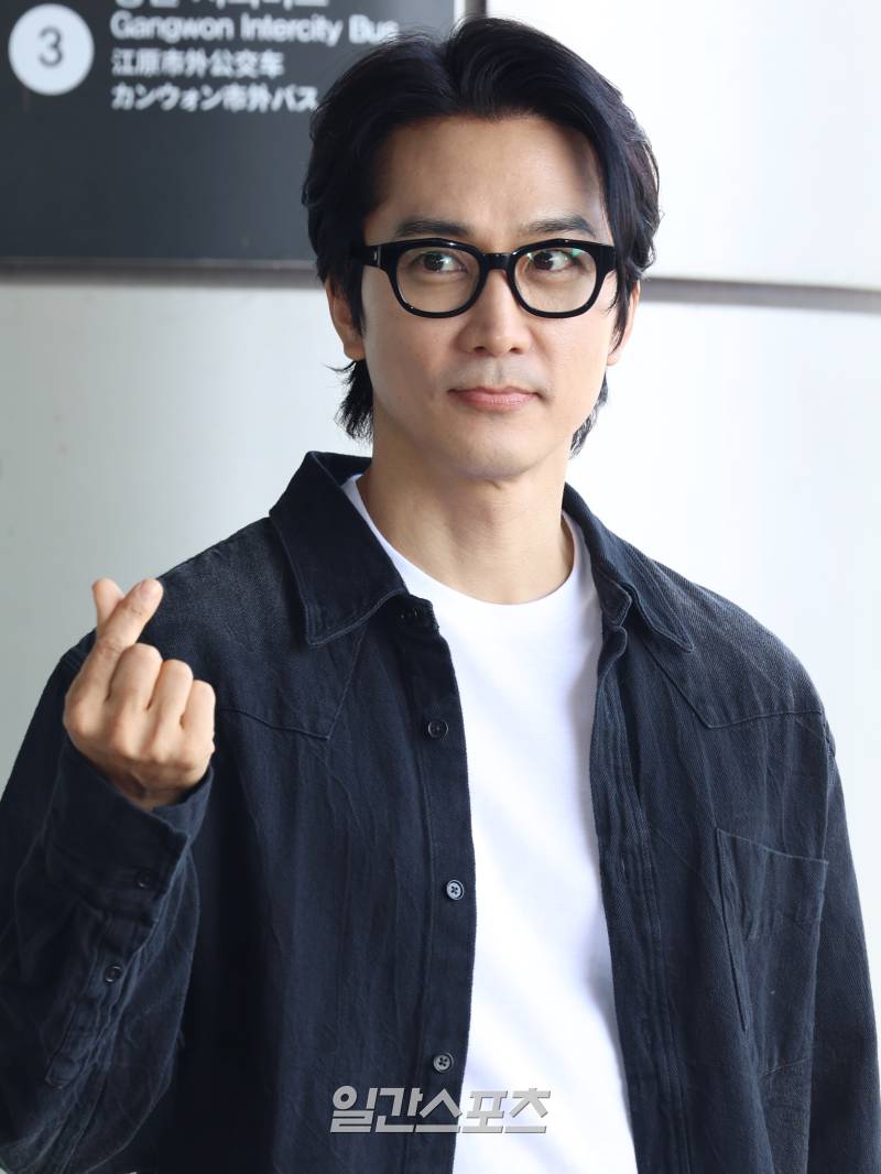 <b>송승헌</b>, 오늘(21일) <b>모친상</b>…’금쪽같은 내 스타’ 인터뷰도 취소 [공식...