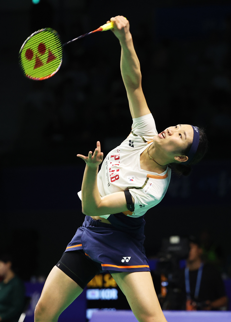 '<b>우승</b> 보인다' <b>안세영</b>, 일본 미야자키 꺾고 <b>코리아오픈</b> 준결승 안착
