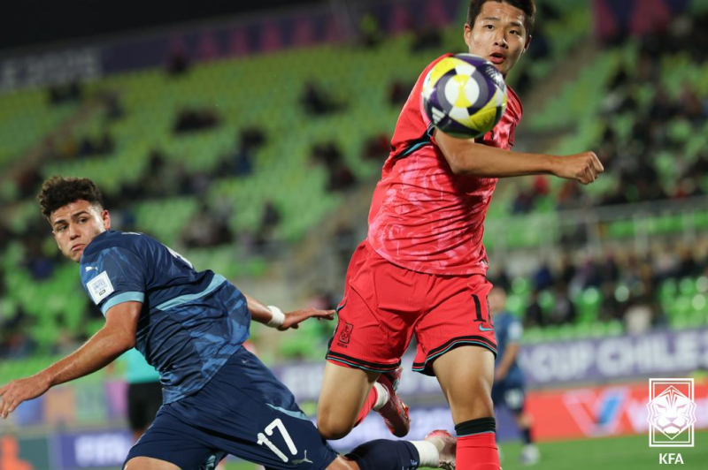 <b>이창원호</b>, 수적 우위에도 파라과이와 0-0 <b>무승부</b>…월드컵 16강 빨간불