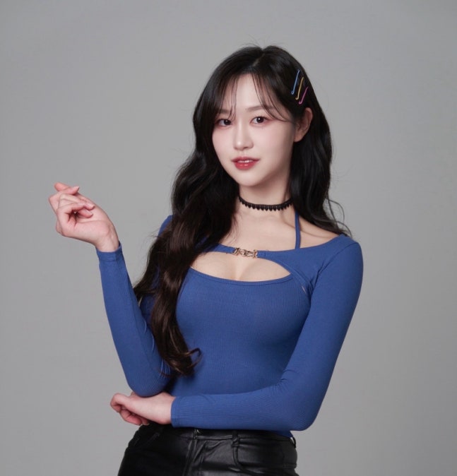 김홍은 "'쉬어매드니스' 매우 소중… 강렬한 인상 남겨졌길” [일문일답] | 인스티즈