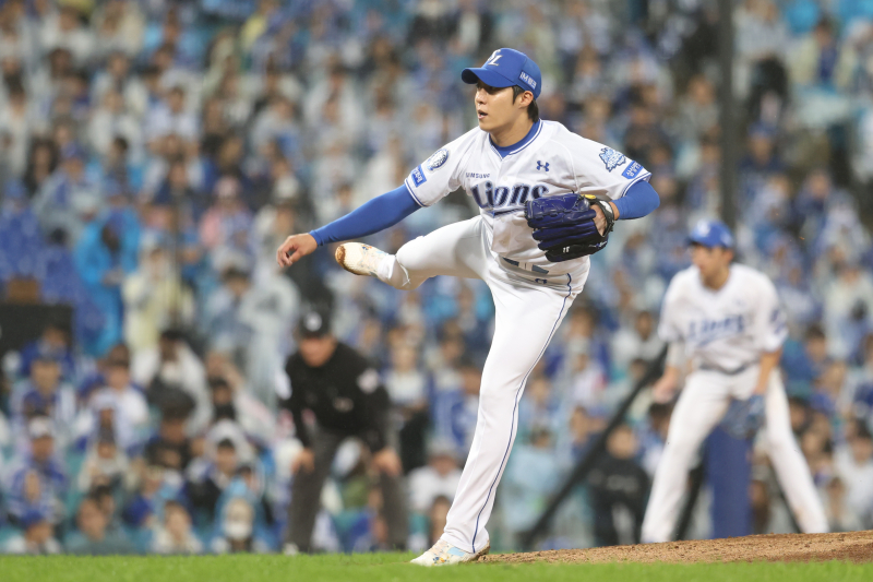 '이것이 푸피에다' 삼성 <b>원태인</b>, 6⅔이닝 105구 1실점 쾌투 [준PO3]