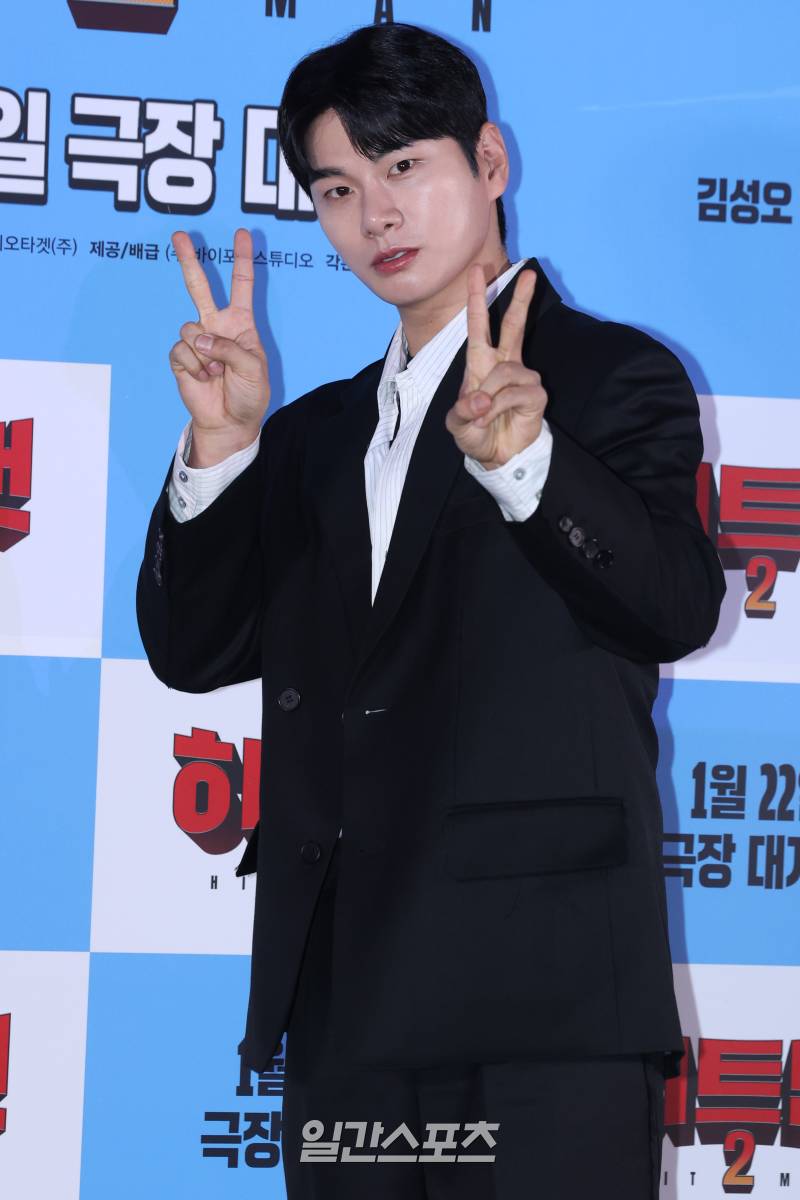 <b>이이경</b> 사생활 폭로자, “<b>AI</b> 이용한 <b>장난</b>이었다” 돌연 사과