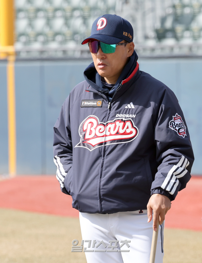 "가족과 상의 후 결정" <b>이승엽</b> 전 두산 감독, NPB <b>요미우리</b> 정식 <b>코치</b> 제...