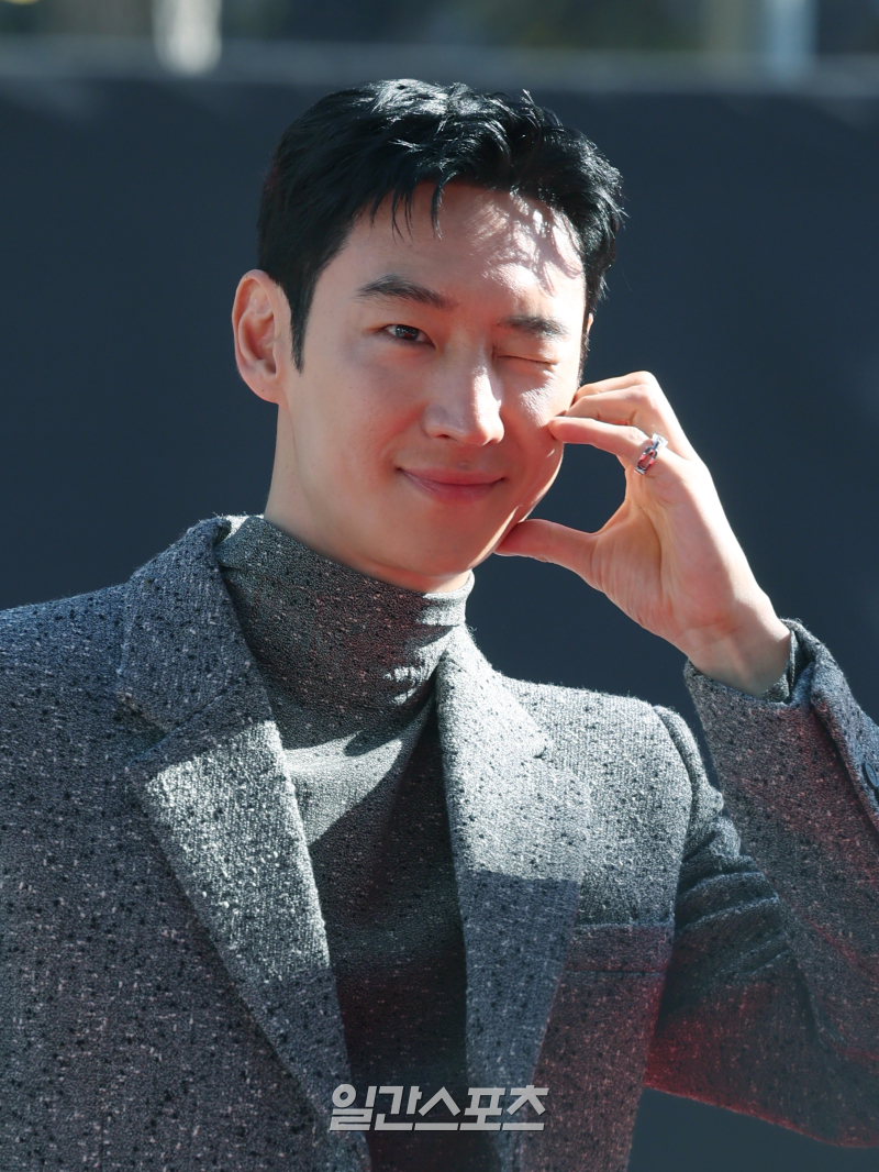 “이전 시즌 넘는다”… ‘<b>모범택시3</b>’, <b>이제훈</b> 부캐→5인방 팀워크 업...