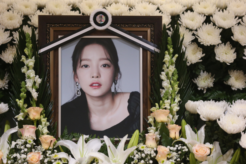 故<b>구하라</b>, 오늘(24일) 사망 <b>6주기</b>…너무 일찍 떠난 별