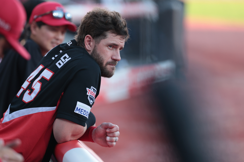 35홈런 KIA <b>위즈덤</b>, MLB 경력 두산 콜 어빈 모두 떠난다…보류선수 568명...