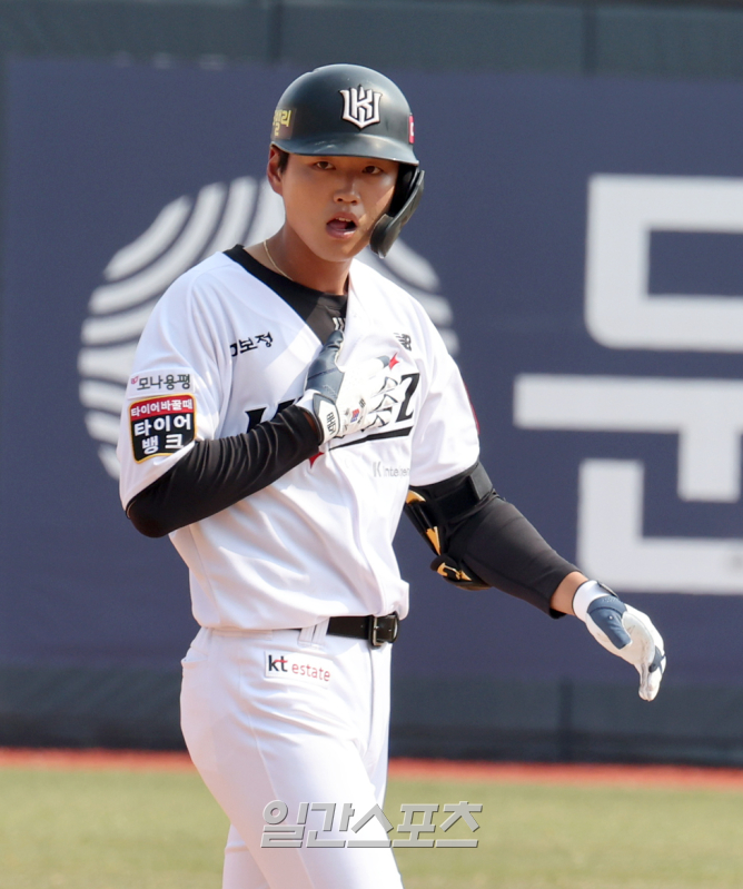 'FA A 등급 <b>최원준 보상</b>' NC의 선택은 내야수 <b>윤준혁</b>이었다
