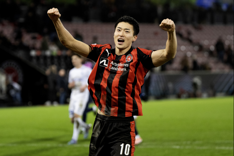 <b>조규성</b>, 시즌 6호골+UEL 첫 득점...코리안 더비서 맹활약