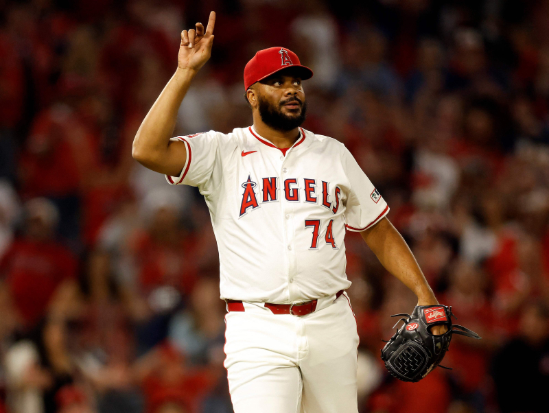 현역 1위·MLB 통산 세이브 4위, 1년 162억원에 <b>디트로이트</b>행