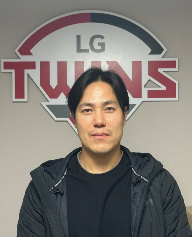 홍창기-박동원보다 먼저, LG '헌신좌' <b>김진성</b> 3년 16억 최고령 다년계약...