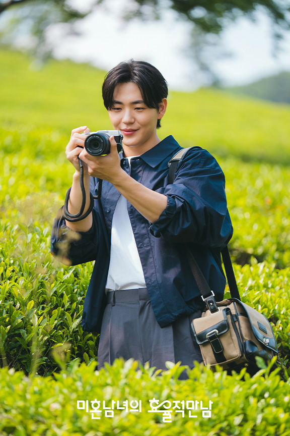 辛載夏在JTBC《依然閃亮》和《未婚男女的效率戀愛》中精彩演繹多元角色