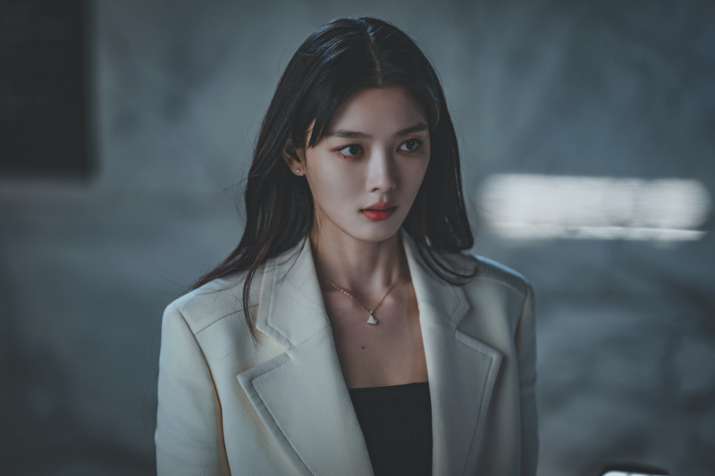 김유정, 깜짝 안방 상륙…‘<b>친애하는 X</b>’ 오늘(6일) tvN 첫방송