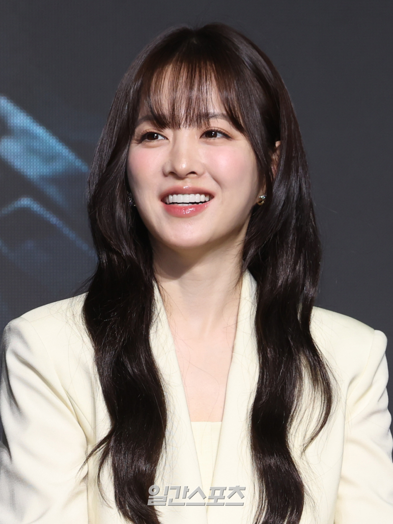 <b>박보영</b>, SNS <b>테러</b>에 입 열었다 “타격 無…이상한 사람들” [왓IS]