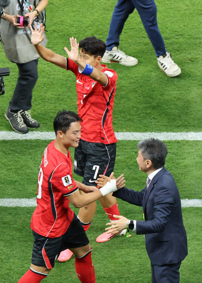 [2026 북중미] <b>정몽규 회장</b> "선수들의 투지에 아낌없는 박수, 팬 여러분...