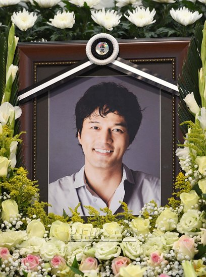 故 <b>김성민</b> 오늘(26일) <b>사망</b> 10주기 [왓IS]