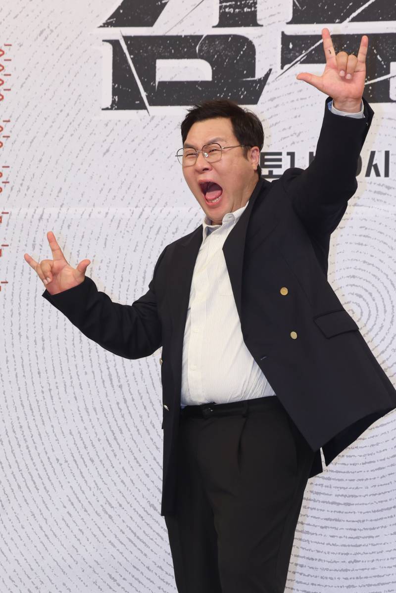 윤경호, 단 2회만 ‘13시간 묵언’ <b>시청률</b> 공약 지키나…‘<b>김부장</b>’ 15....