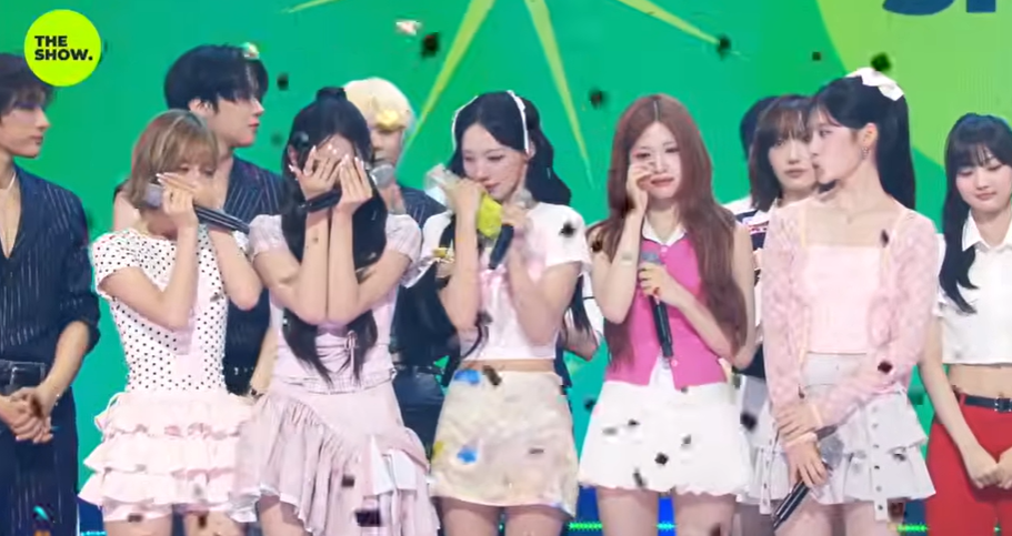 <b>리센느</b> ‘더 쇼’ <b>1위</b> 차지…“노력 헛되지 않아, 리마인→카라 사랑해...